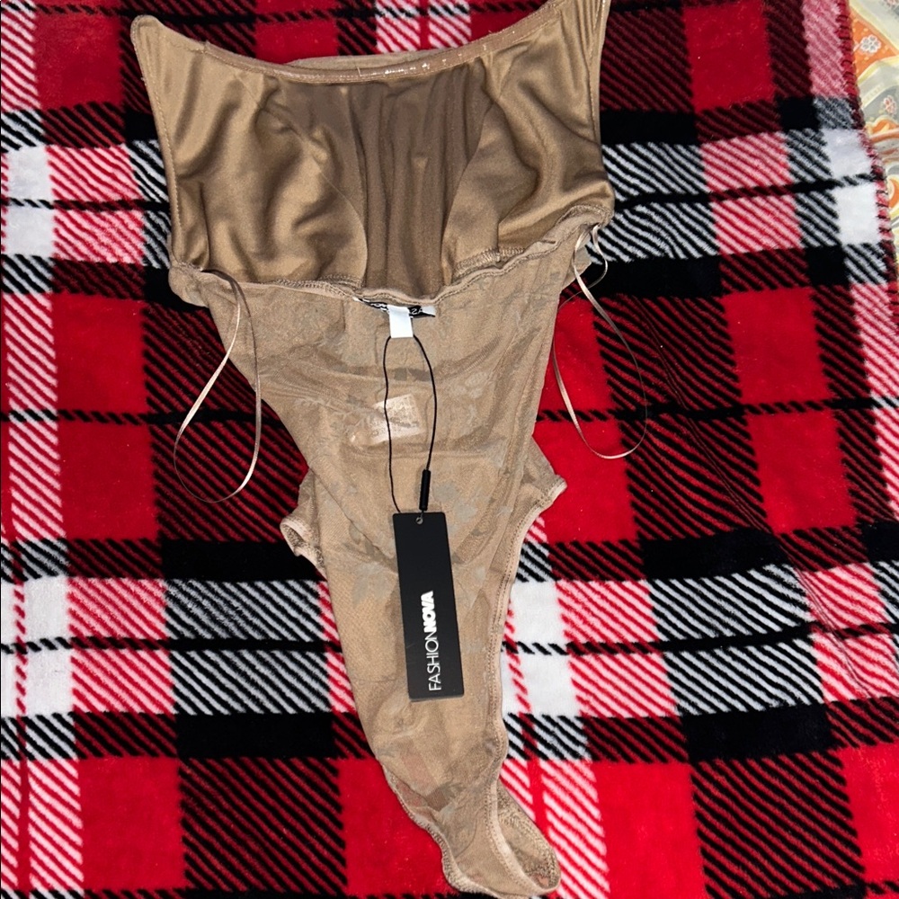 Tan Ruched Bodysuit - Picture 5 of 6